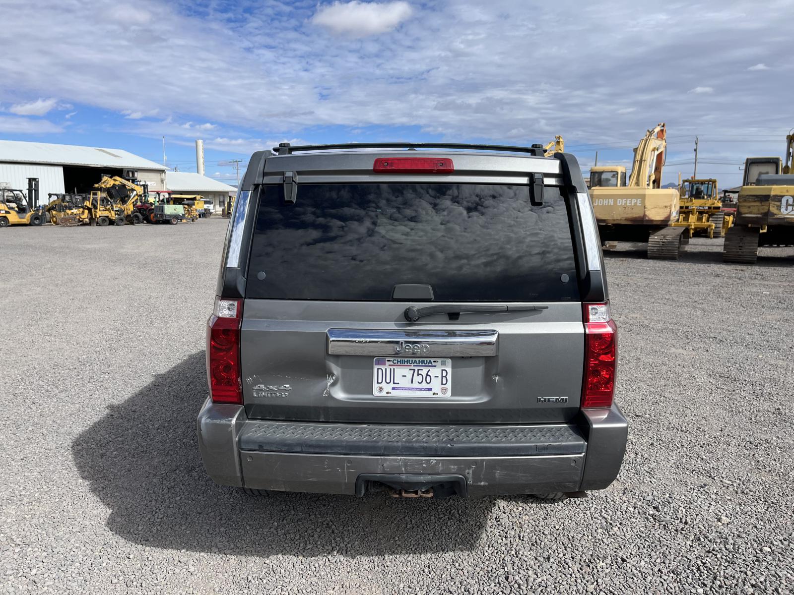 ./imagenes/INVOICE/2019/15272/JEEP COMMANDER 4X4 LIMITED (17).JPG